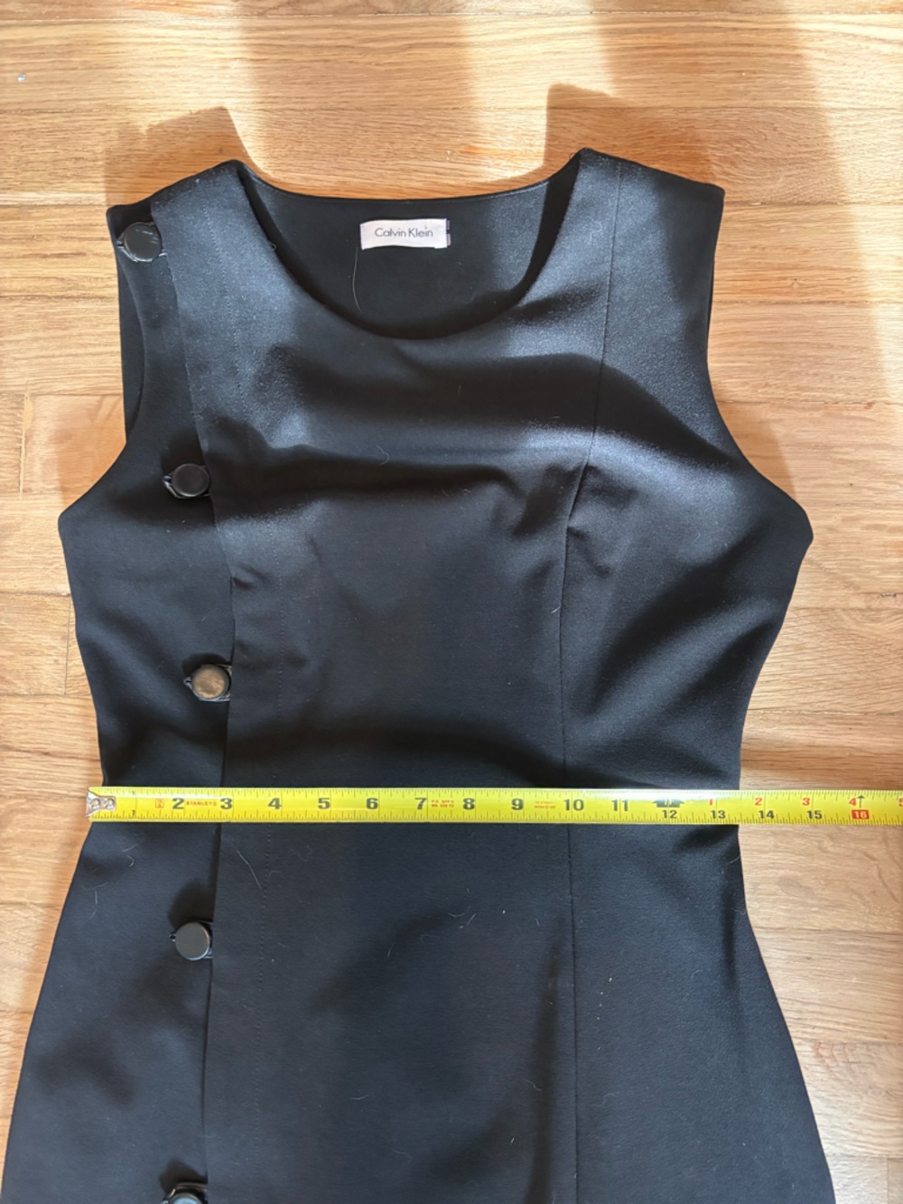 Calvin Klein Black Sheath Dress Size 4 Sleeveless Side Button Detail Minimalist - Picture 5 of 9